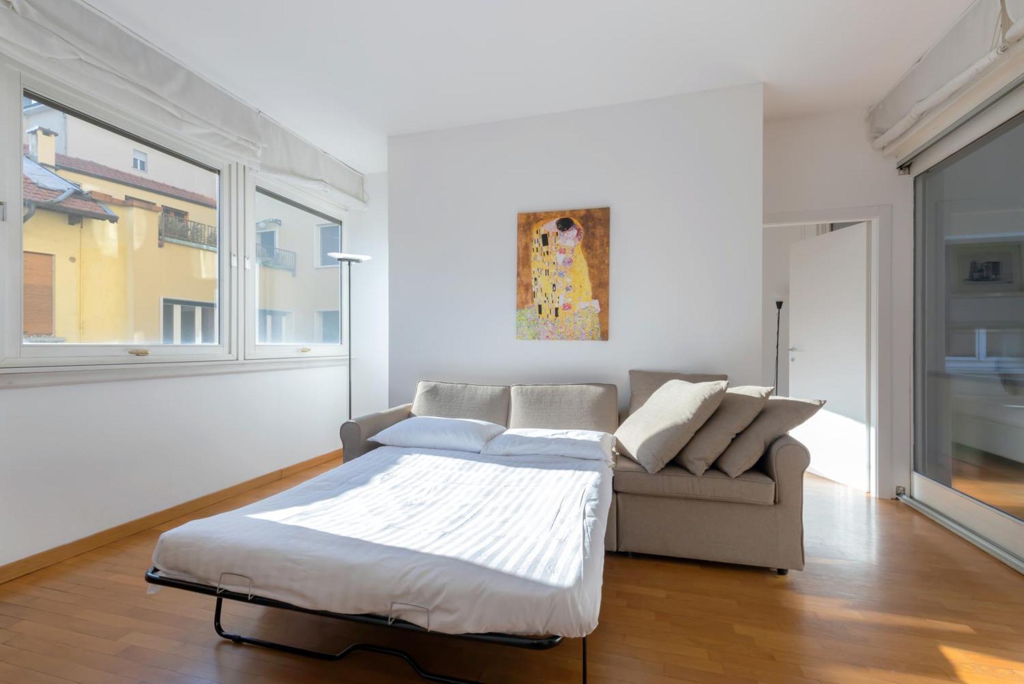 Joivy Apartments By The Lake Como Eksteriør bilde