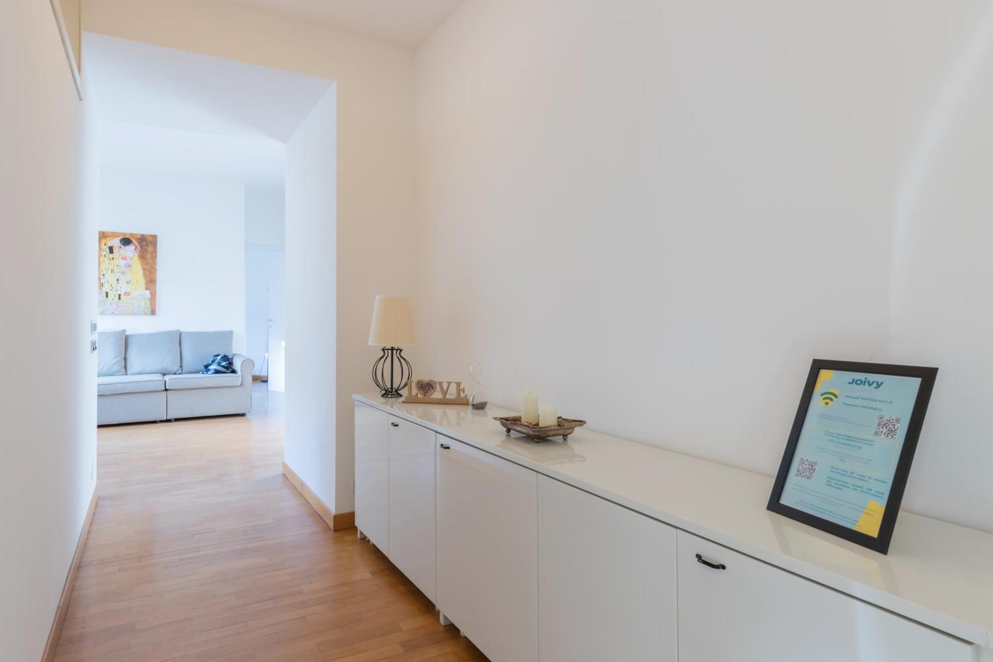 Joivy Apartments By The Lake Como Eksteriør bilde